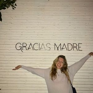 Meet your Posher, Nora